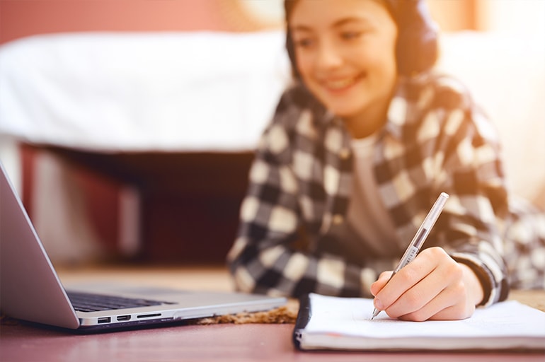 Навчання в школі Акцент